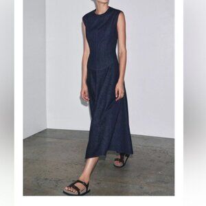 Elegant Navy Blue Sleeveless Dress